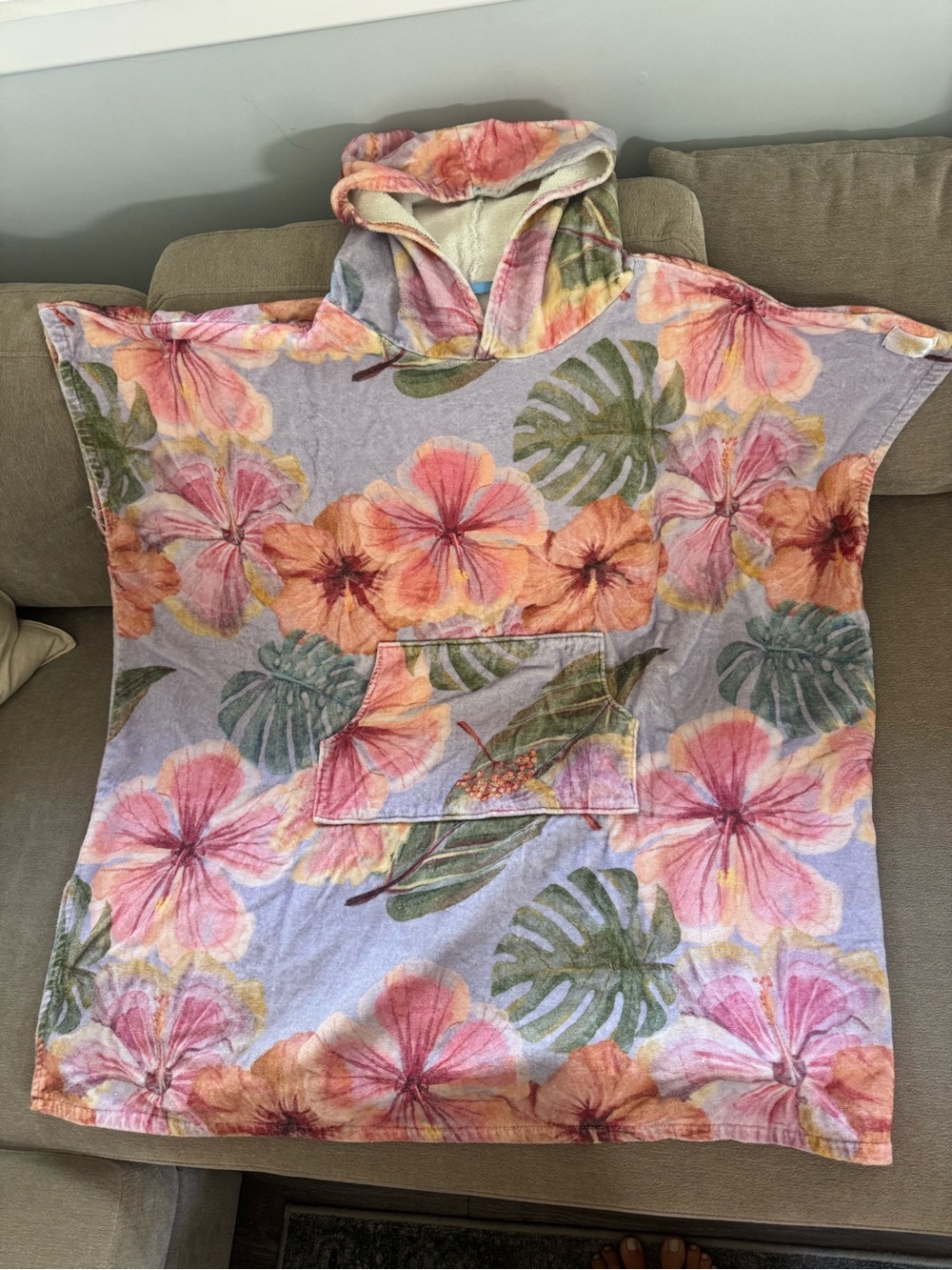 Surf rags hibiscus towel poncho
